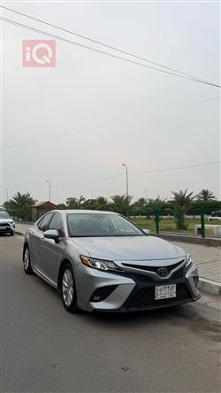 تۆیۆتا کامری